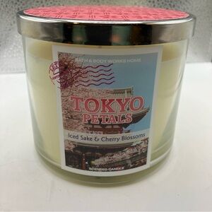 Bath & Body Works Tokyo Petals 3-Wick Scented Candle 14.5oz - NEW - Rare Retired